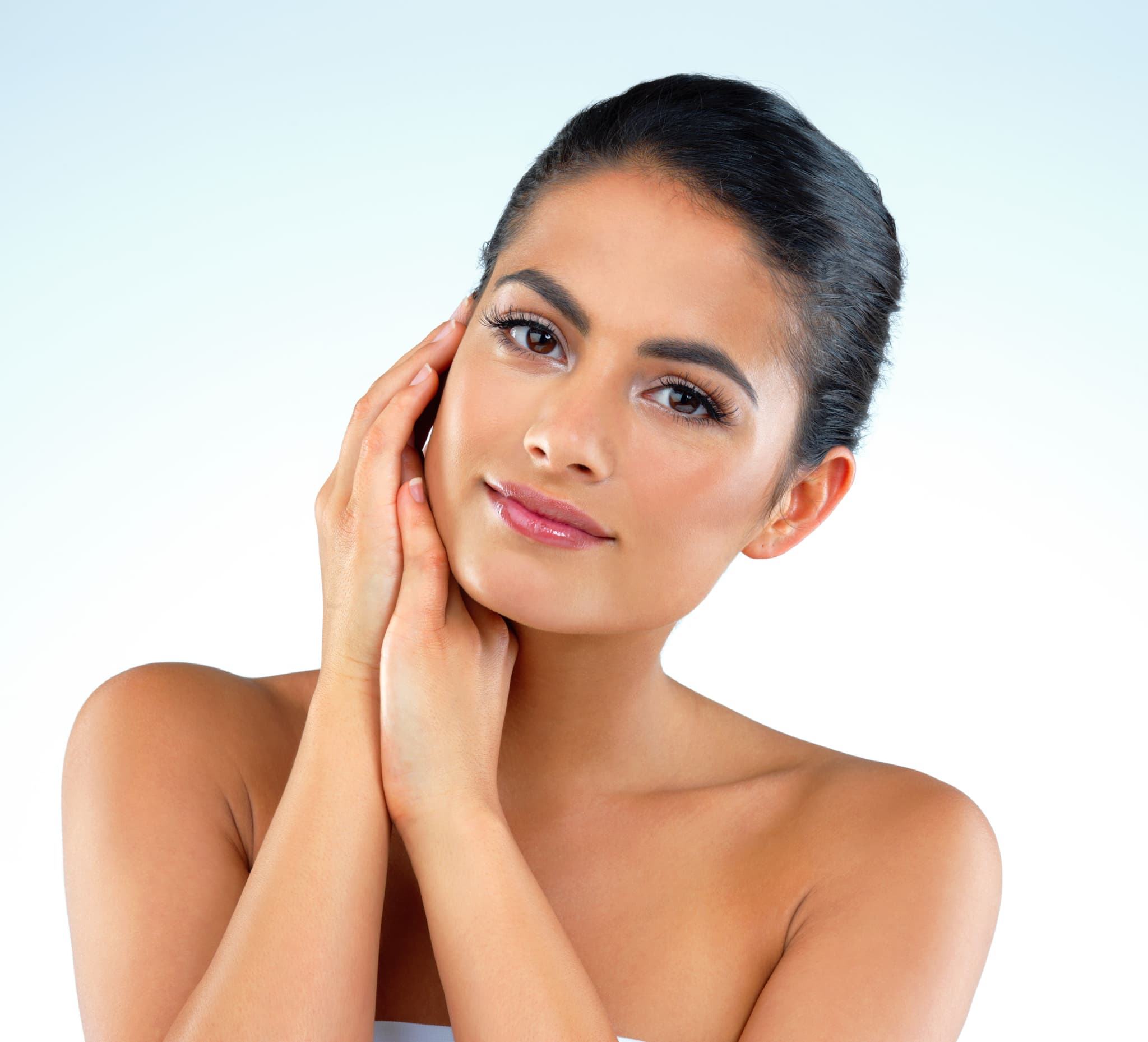 Sculptra vs. Traditional Fillers: A Medical Approach to Long-Lasting Facial Volume